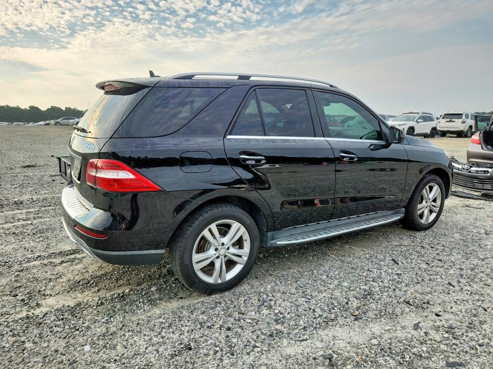 Aukcja sprzedaży 2015 Mercedes-benz Ml, vin: 4JGDA5HB1FA575854, numer aukcji: 62679806