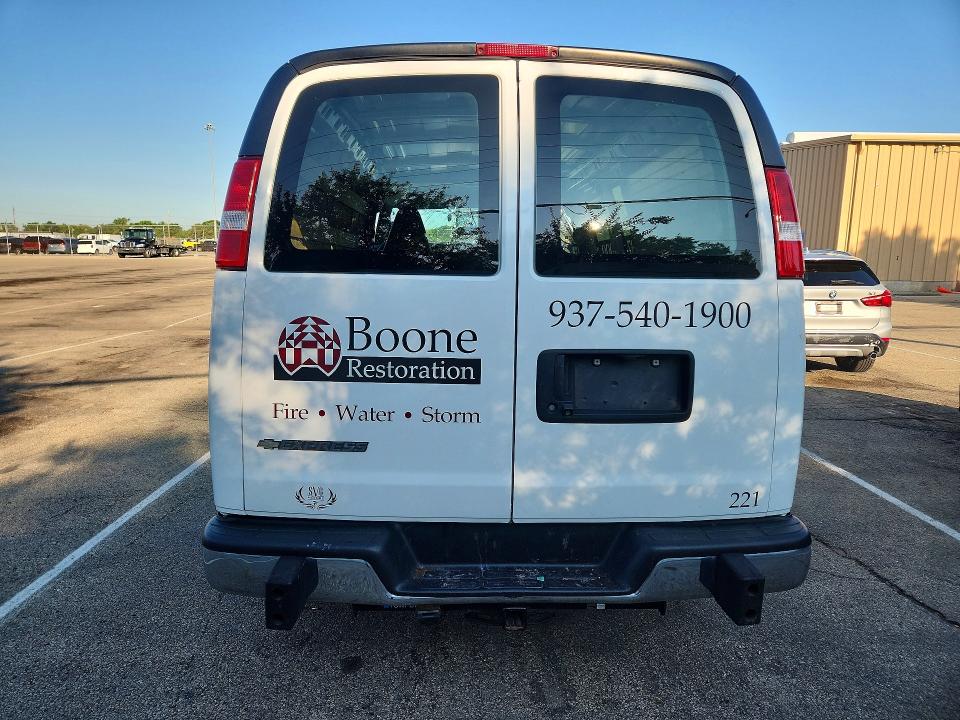 2021 Chevrolet Express G2500 მანქანა იყიდება აუქციონზე, vin: 1GCWGAFP1M1228637, აუქციონის ნომერი: 62383886