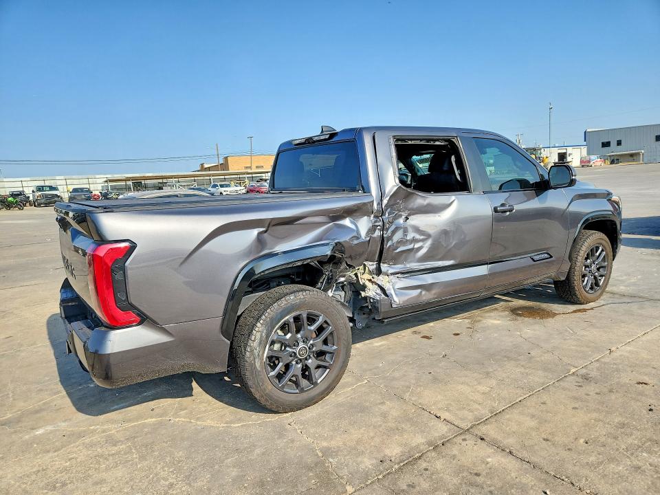 Продажа на аукционе авто 2024 Toyota Tundra, vin: 5TFNC5DB3RX047131, номер лота: 62888096