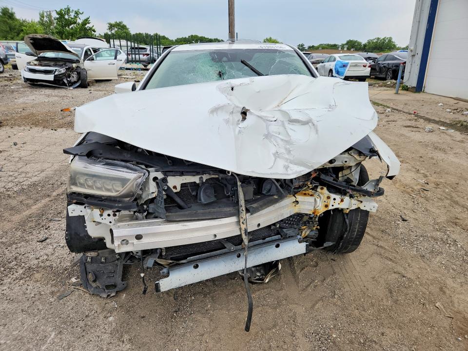 Продажа на аукционе авто 2018 Acura Tlx, vin: 19UUB1F54JA001119, номер лота: 61986156