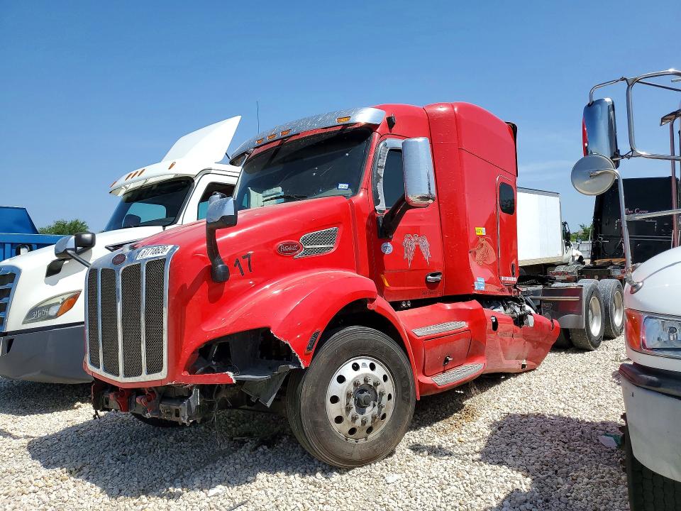 2017 Peterbilt 579 მანქანა იყიდება აუქციონზე, vin: 1XPBDP9X6HD389705, აუქციონის ნომერი: 61718626