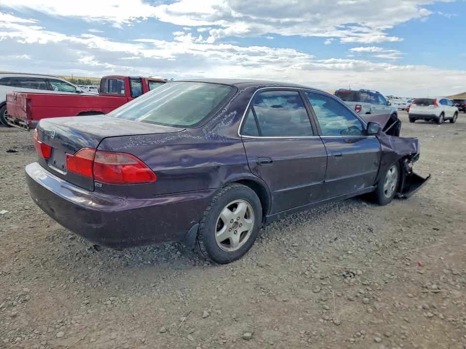 59384636 :رقم المزاد ، 1HGCG1651XA037047 vin ، 1999 Honda Accord مزاد بيع