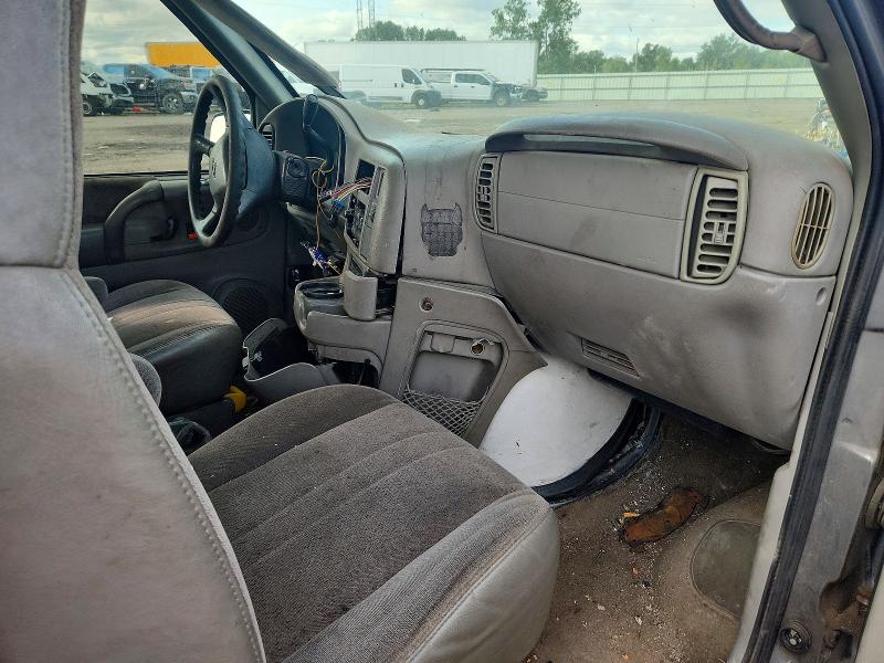 Продаж на аукціоні авто 2000 Chevrolet Astro, vin: 1GNDM19W5YB135226, номер лоту: 61893766