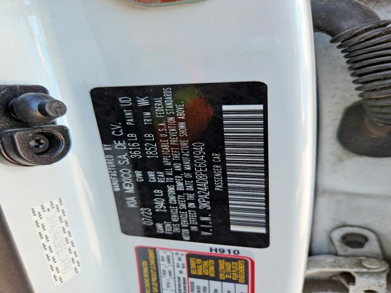 63132196 :رقم المزاد ، 3KPA24AD8PE604940 vin ، 2023 Kia Rio مزاد بيع