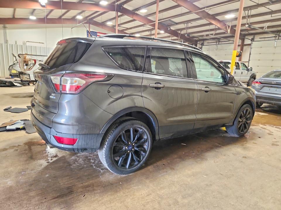 Продаж на аукціоні авто 2017 Ford Escape, vin: 1FMCU9GD4HUA08410, номер лоту: 61419016
