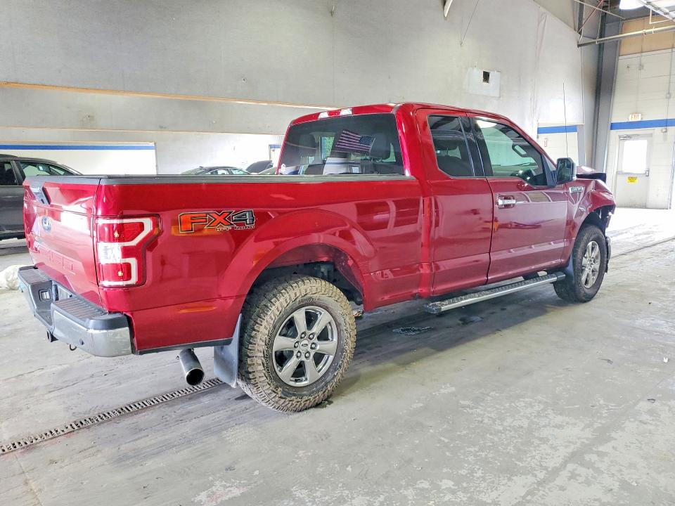 61085666 :رقم المزاد ، 1FTFX1E55JKG00258 vin ، 2018 Ford F150 مزاد بيع