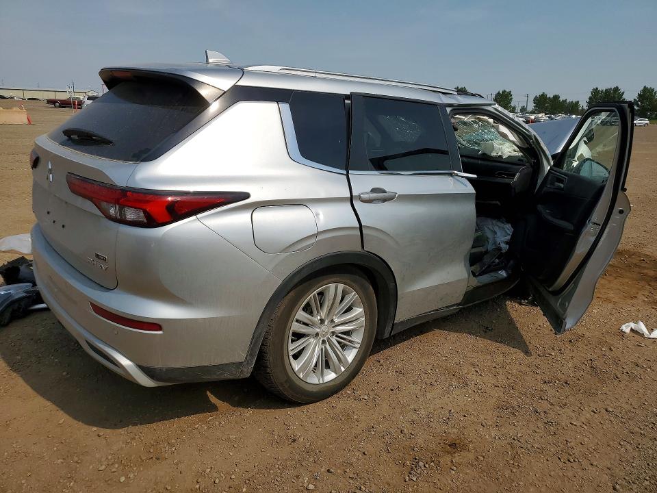 2024 Mitsubishi Outlander მანქანა იყიდება აუქციონზე, vin: JA4T5VA98RZ615391, აუქციონის ნომერი: 63523406