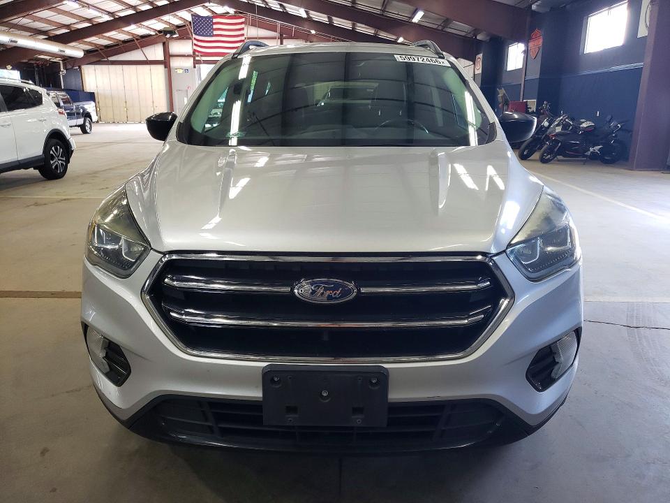 59972466 :رقم المزاد ، 1FMCU9GDXJUB01163 vin ، 2018 Ford Escape مزاد بيع