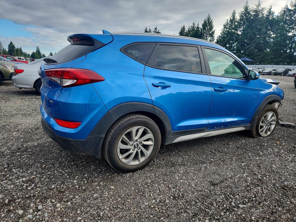 62616216 :رقم المزاد ، KM8J3CA42HU522983 vin ، 2017 Hyundai Tucson مزاد بيع