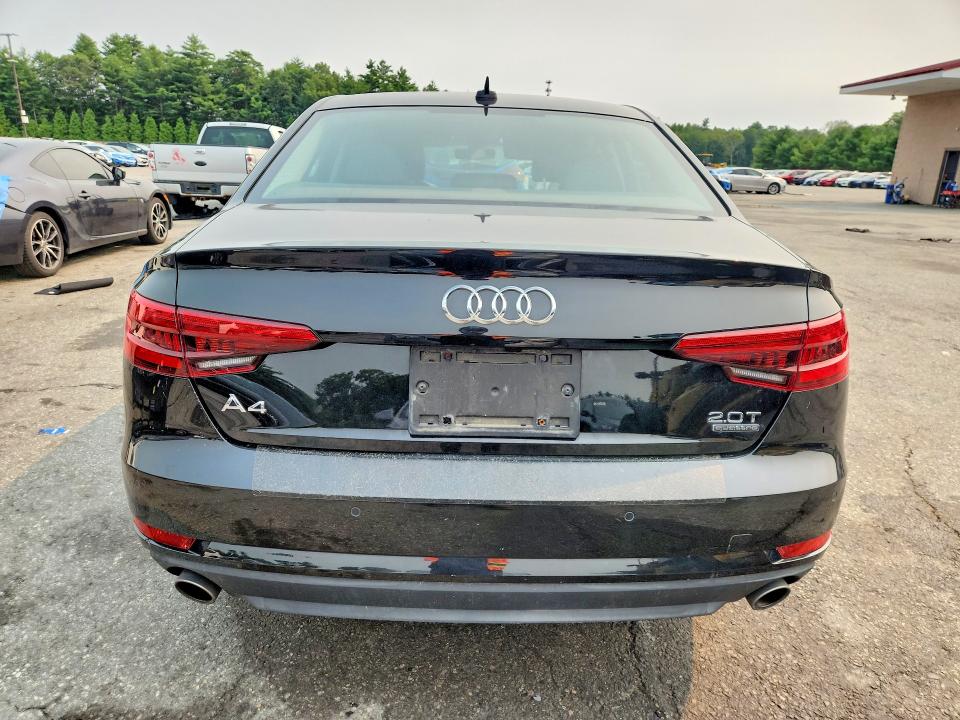 Продаж на аукціоні авто 2017 Audi A4, vin: WAUANAF4XHN008804, номер лоту: 60825086