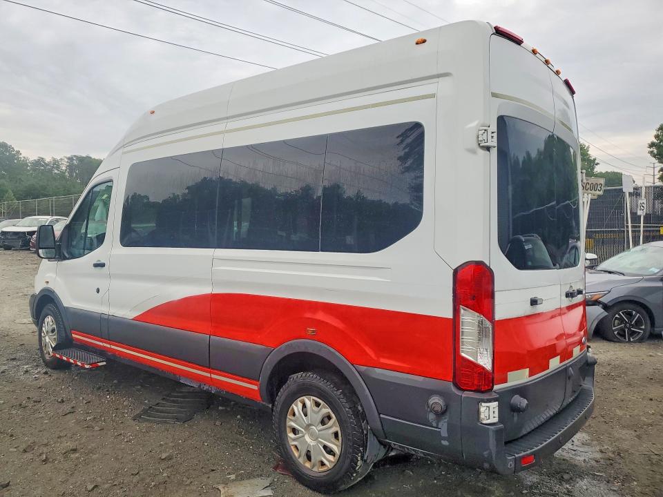 57088986 :رقم المزاد ، 1FTBW2XM2HKB43365 vin ، 2017 Ford Transit مزاد بيع