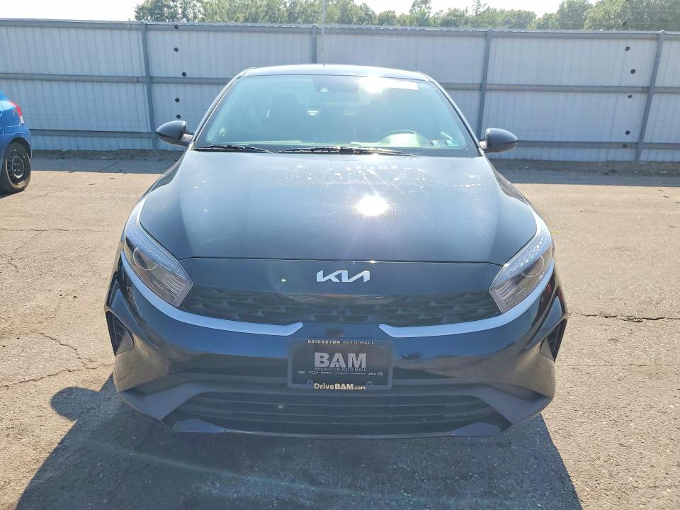 61504406 :رقم المزاد ، 3KPF24AD0PE596192 vin ، 2023 Kia Forte مزاد بيع