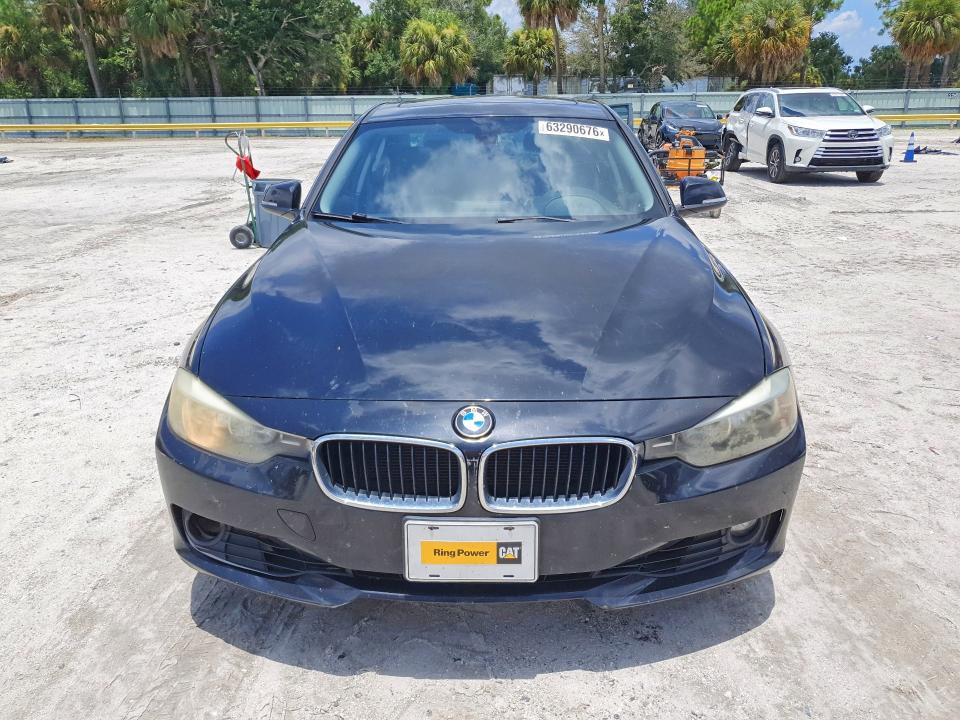 63290676 :رقم المزاد ، WBA3A5C57FF608647 vin ، 2015 Bmw 328 مزاد بيع