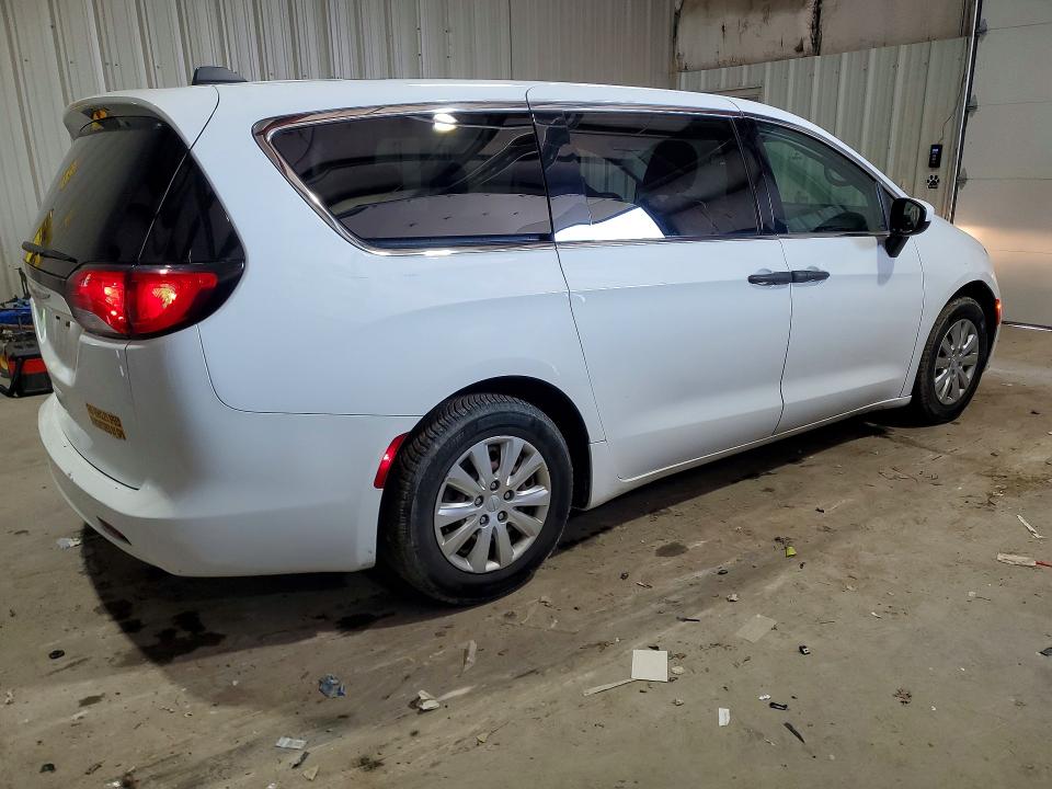 61230216 :رقم المزاد ، 2C4RC1AG5MR526569 vin ، 2021 Chrysler Voyager مزاد بيع
