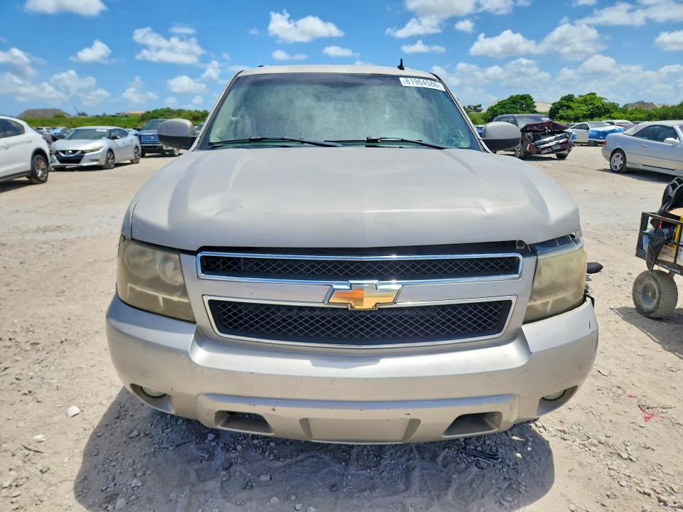 2007 Chevrolet Suburban მანქანა იყიდება აუქციონზე, vin: 1GNFK16377J181153, აუქციონის ნომერი: 61964586