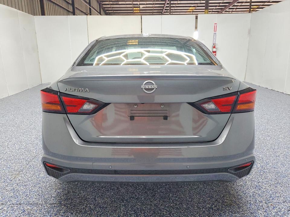 60200176 :رقم المزاد ، 1N4BL4DV3PN339884 vin ، 2023 Nissan Altima مزاد بيع