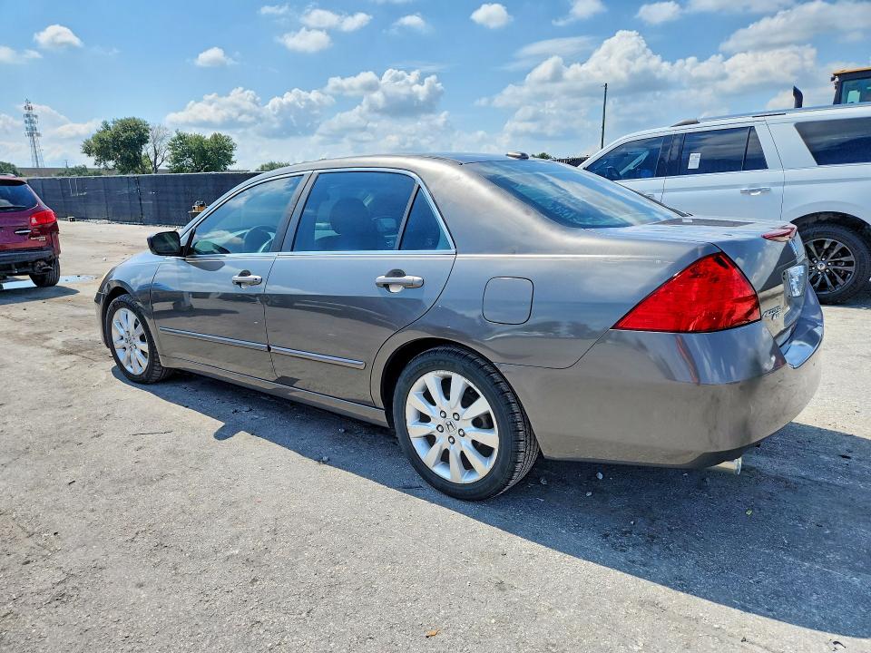 Продажа на аукционе авто 2007 Honda Accord, vin: 1HGCM66567A063276, номер лота: 61599686