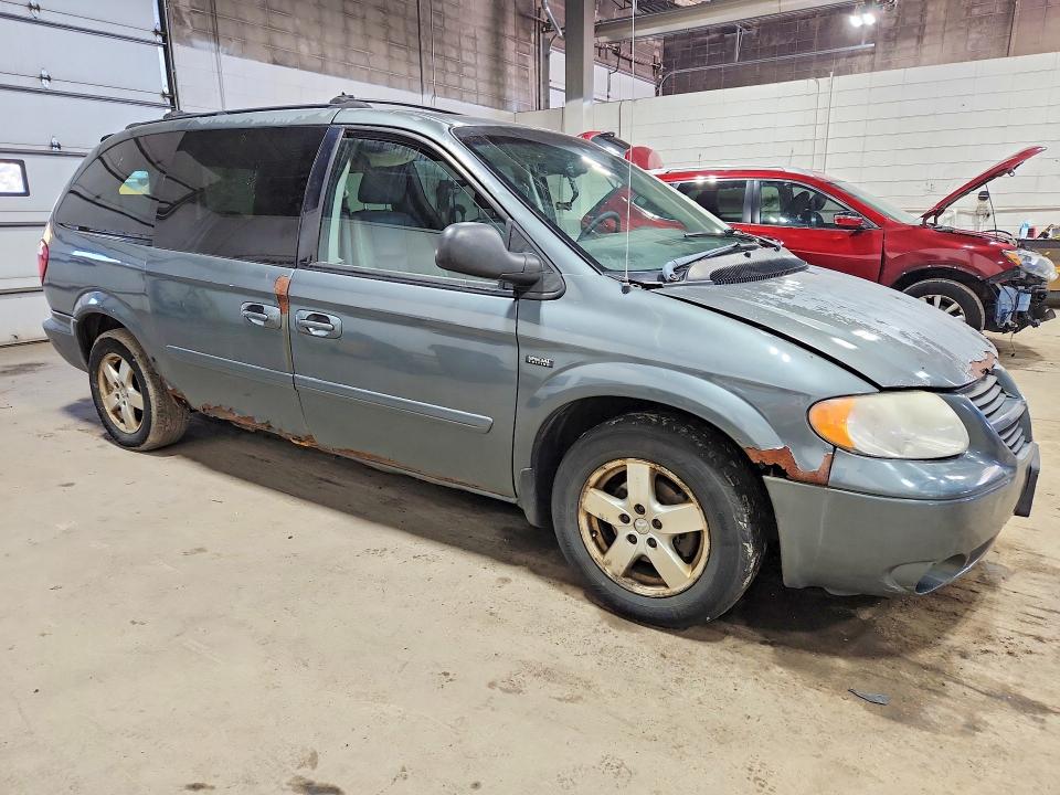 60329426 :رقم المزاد ، 2D4GP44L67R357742 vin ، 2007 Dodge Grand Caravan مزاد بيع