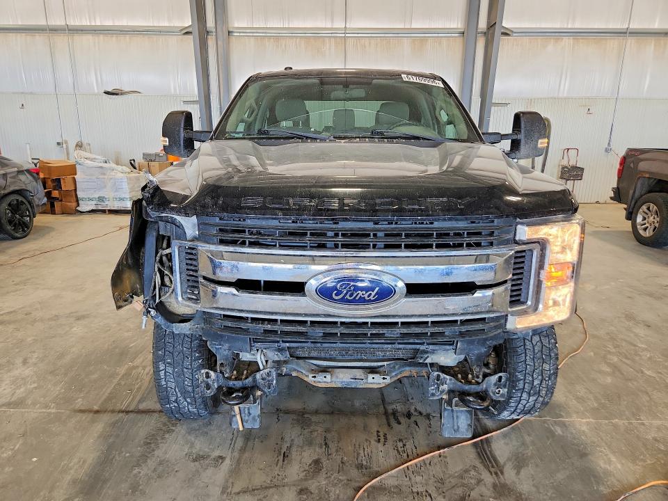 Продажа на аукционе авто 2018 Ford F250, vin: 1FT7W2B6XJEC90956, номер лота: 61769996