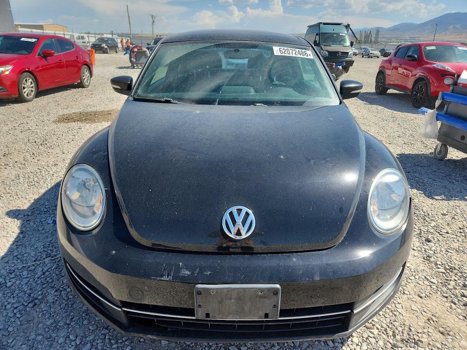 62072486 :رقم المزاد ، 3VWJL7AT8DM619457 vin ، 2013 Volkswagen Beetle مزاد بيع