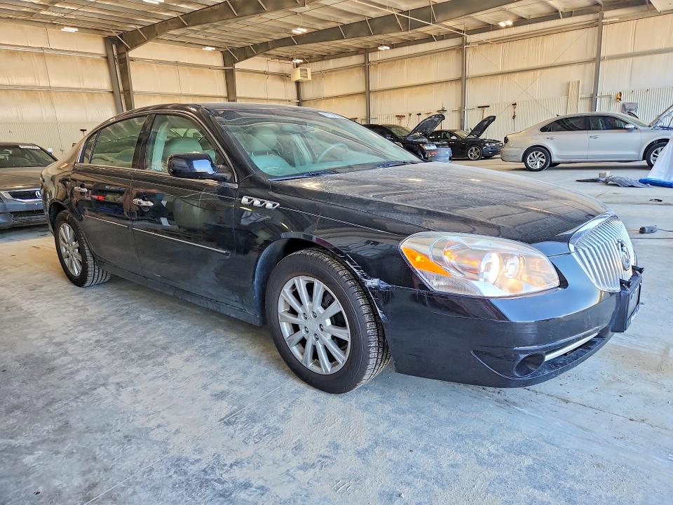 61724196 :رقم المزاد ، 1G4HC5EM0BU148577 vin ، 2011 Buick Lucerne مزاد بيع