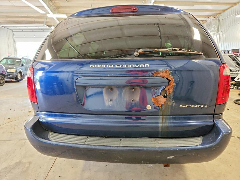 60040346 :رقم المزاد ، 2B4GP44381R403329 vin ، 2001 Dodge Grand Caravan مزاد بيع