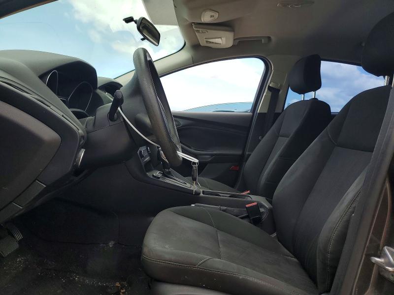 62140956 :رقم المزاد ، 1FADP3E28GL288843 vin ، 2016 Ford Focus مزاد بيع