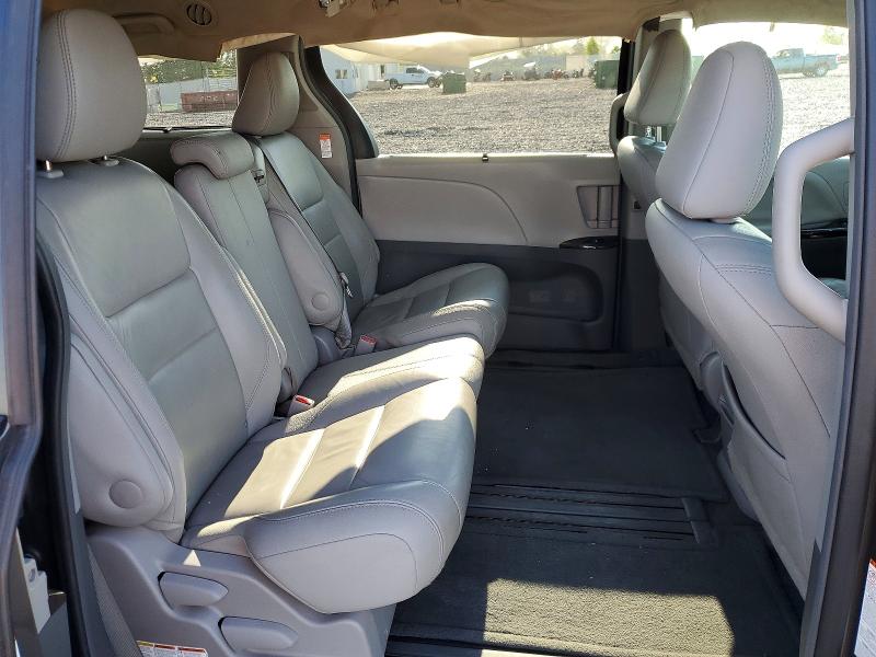 Продаж на аукціоні авто 2015 Toyota Sienna, vin: 5TDYK3DC3FS687323, номер лоту: 62014426