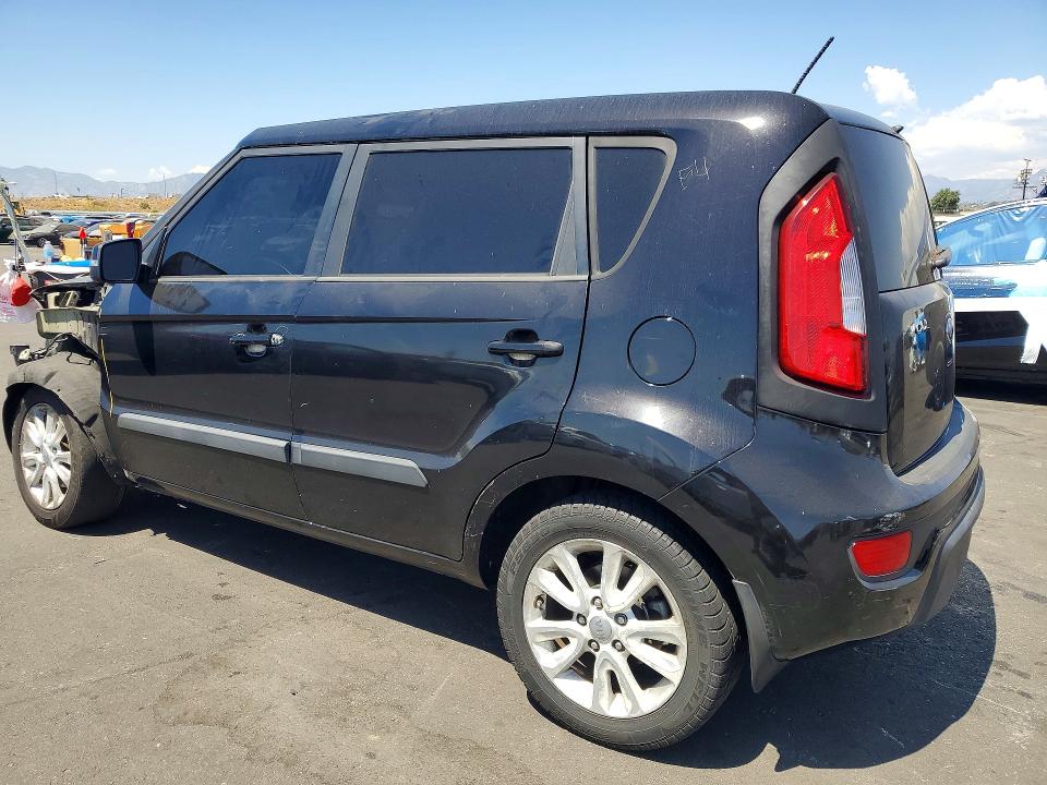 2013 Kia Soul მანქანა იყიდება აუქციონზე, vin: KNDJT2A68D7583960, აუქციონის ნომერი: 61226896