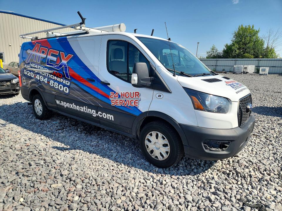 62424126 :رقم المزاد ، 1FTBR1Y81NKA62436 vin ، 2022 Ford Transit مزاد بيع