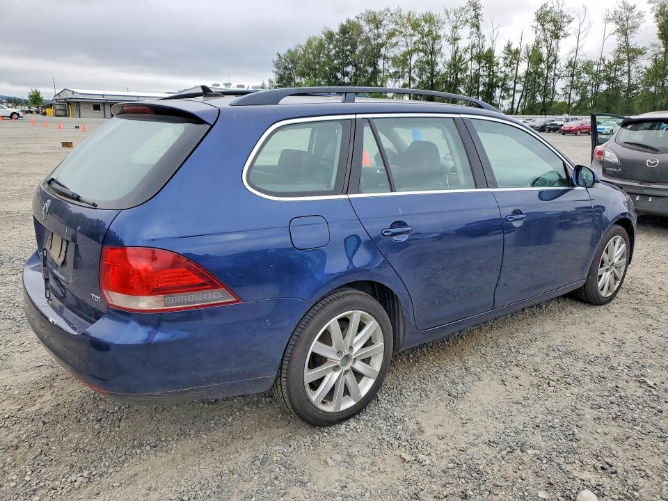 60015456 :رقم المزاد ، 3VWPL7AJ0BM608748 vin ، 2011 Volkswagen Jetta مزاد بيع