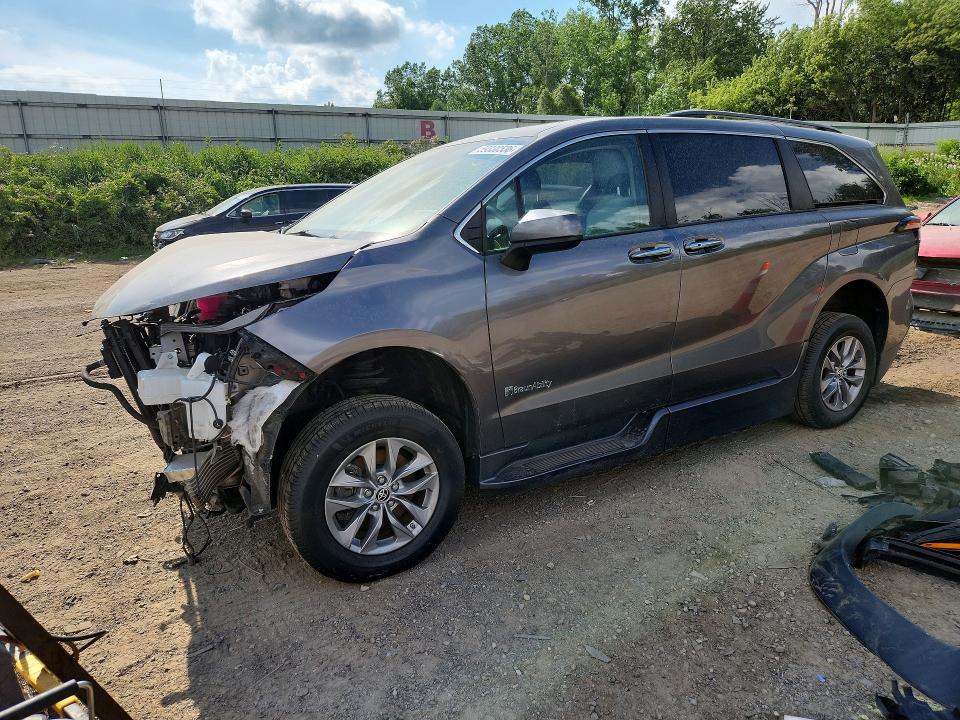 Aukcja sprzedaży 2022 Toyota Sienna, vin: 5TDJRKEC8NS123042, numer aukcji: 59330536