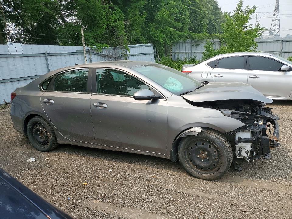 2021 Kia Forte მანქანა იყიდება აუქციონზე, vin: 3KPF54AD0ME327354, აუქციონის ნომერი: 53086606