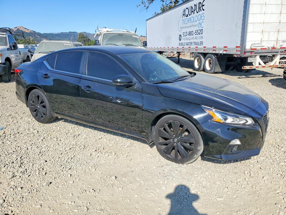 60172096 :رقم المزاد ، 1N4BL4CV0NN309255 vin ، 2022 Nissan Altima مزاد بيع