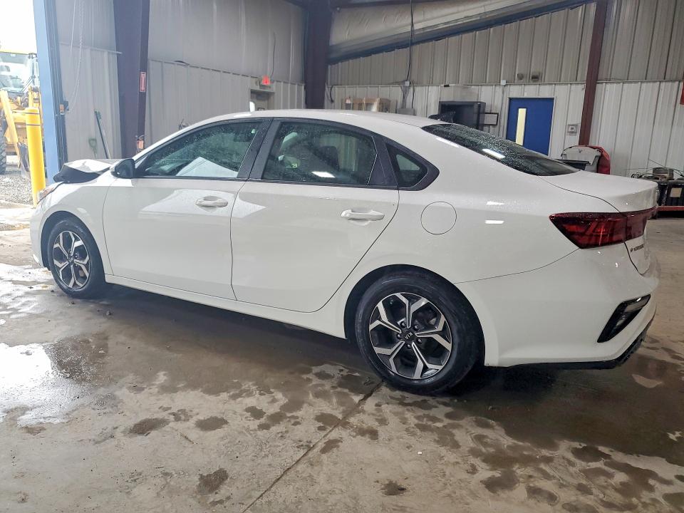 2019 Kia Forte მანქანა იყიდება აუქციონზე, vin: 3KPF24AD1KE060618, აუქციონის ნომერი: 61856936