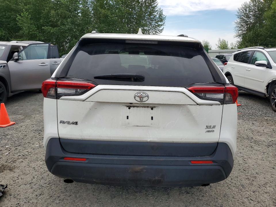 Продаж на аукціоні авто 2019 Toyota Rav4, vin: JTMA1RFV6KD011086, номер лоту: 61682546