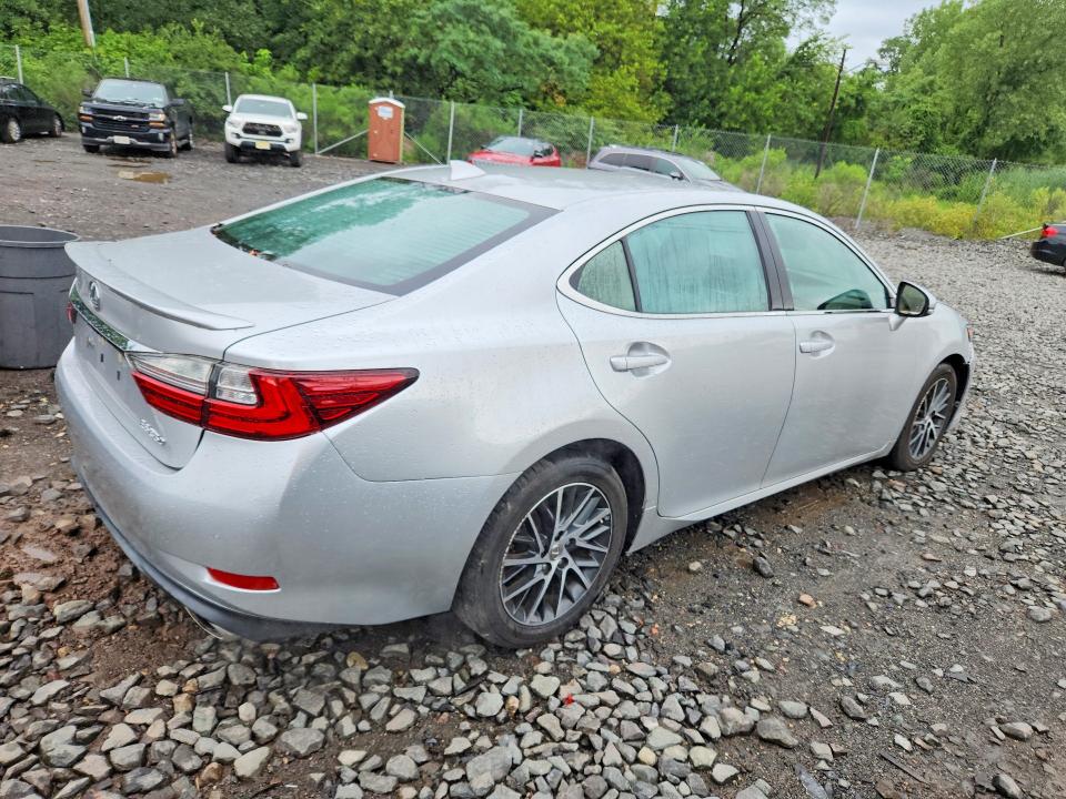 Aukcja sprzedaży 2016 Lexus Es, vin: 58ABK1GG9GU017396, numer aukcji: 62840046