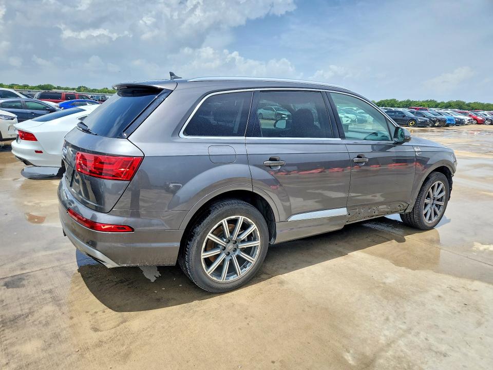 Продаж на аукціоні авто 2019 Audi Q7, vin: WA1LAAF75KD004426, номер лоту: 59720056