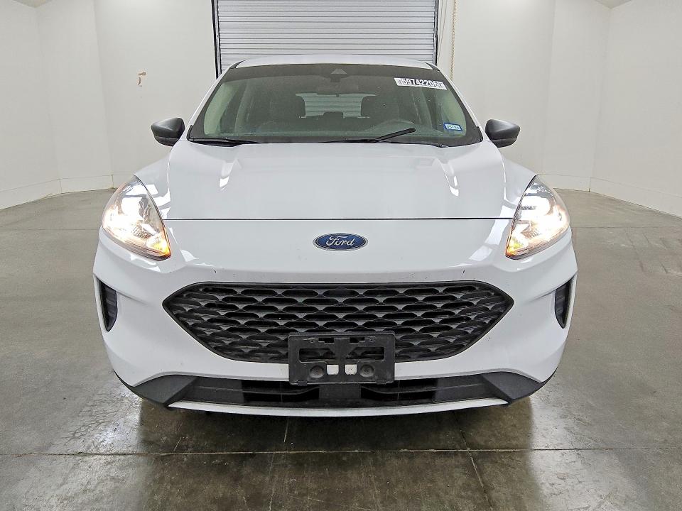 Продажа на аукционе авто 2020 Ford Escape, vin: 1FMCU0F60LUC25833, номер лота: 59742206