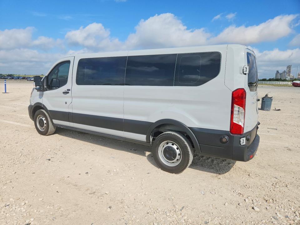 63357976 :رقم المزاد ، 1FTBR1Y88PKA21644 vin ، 2023 Ford Transit مزاد بيع