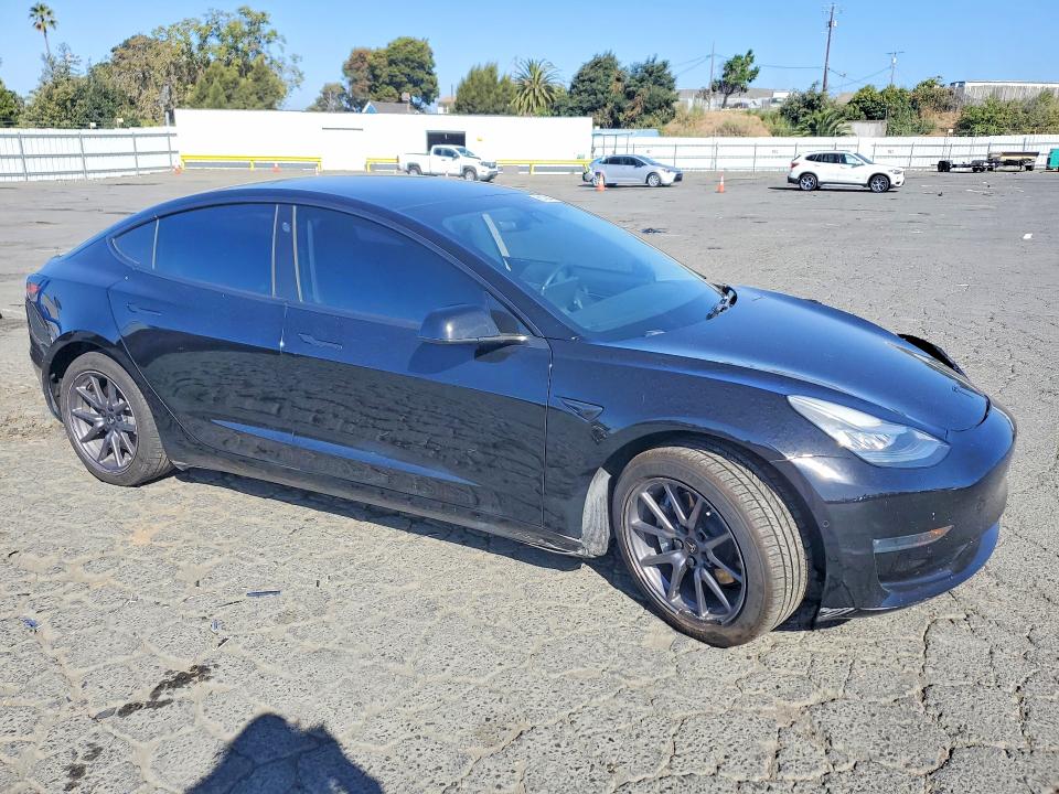 Продажа на аукционе авто 2019 Tesla Model 3, vin: 5YJ3E1EA1KF421123, номер лота: 61424476