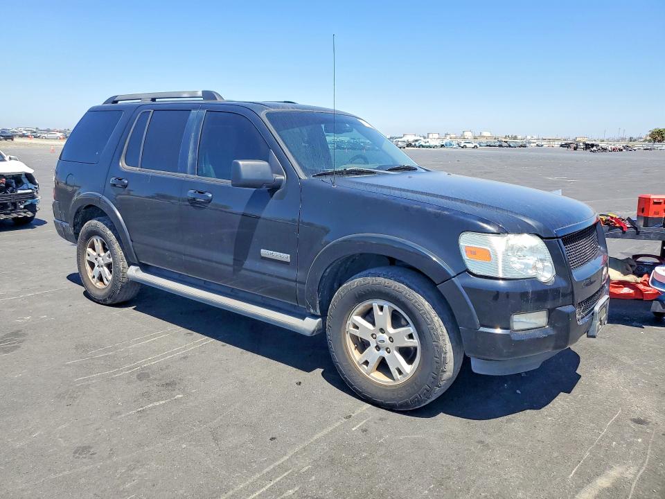 61411996 :رقم المزاد ، 1FMEU73E68UB06544 vin ، 2008 Ford Explorer مزاد بيع