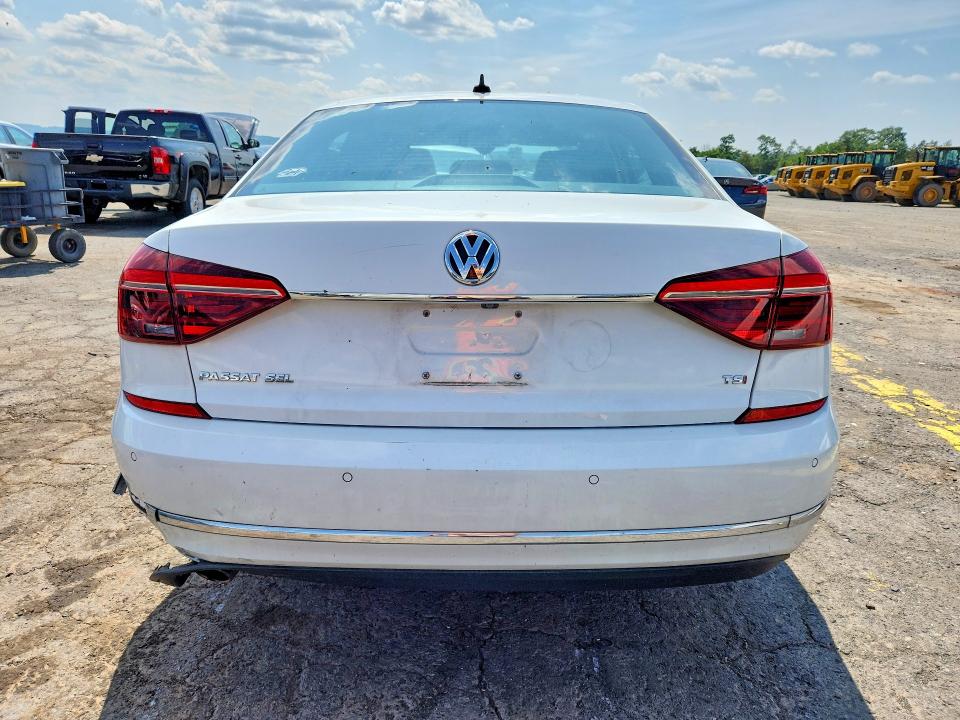 Aukcja sprzedaży 2018 Volkswagen Passat, vin: 1VWCA7A30JC010908, numer aukcji: 60656296