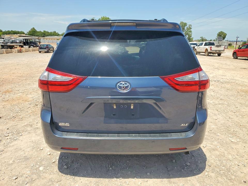 Продажа на аукционе авто 2017 Toyota Sienna, vin: 5TDYZ3DC2HS874440, номер лота: 60800486
