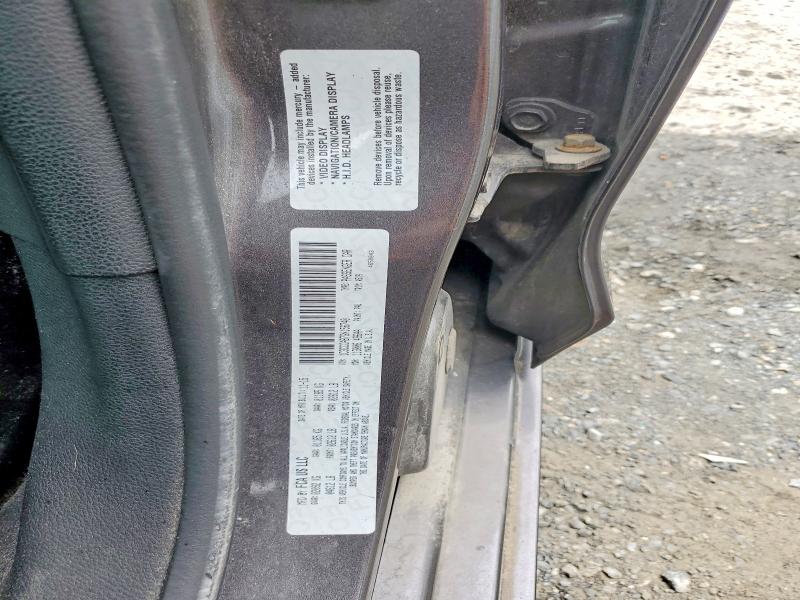 61631286 :رقم المزاد ، 1C3CCCAB7GN156740 vin ، 2016 Chrysler 200 مزاد بيع
