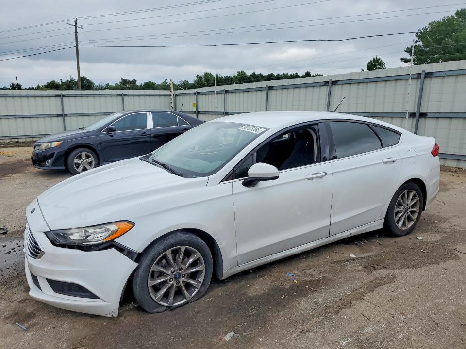 59903386 :رقم المزاد ، 3FA6P0H70HR392809 vin ، 2017 Ford Fusion مزاد بيع