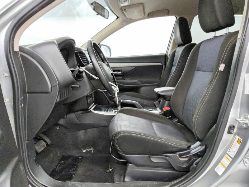 59332176 :رقم المزاد ، JA4AD3A37JJ003793 vin ، 2018 Mitsubishi Outlander مزاد بيع