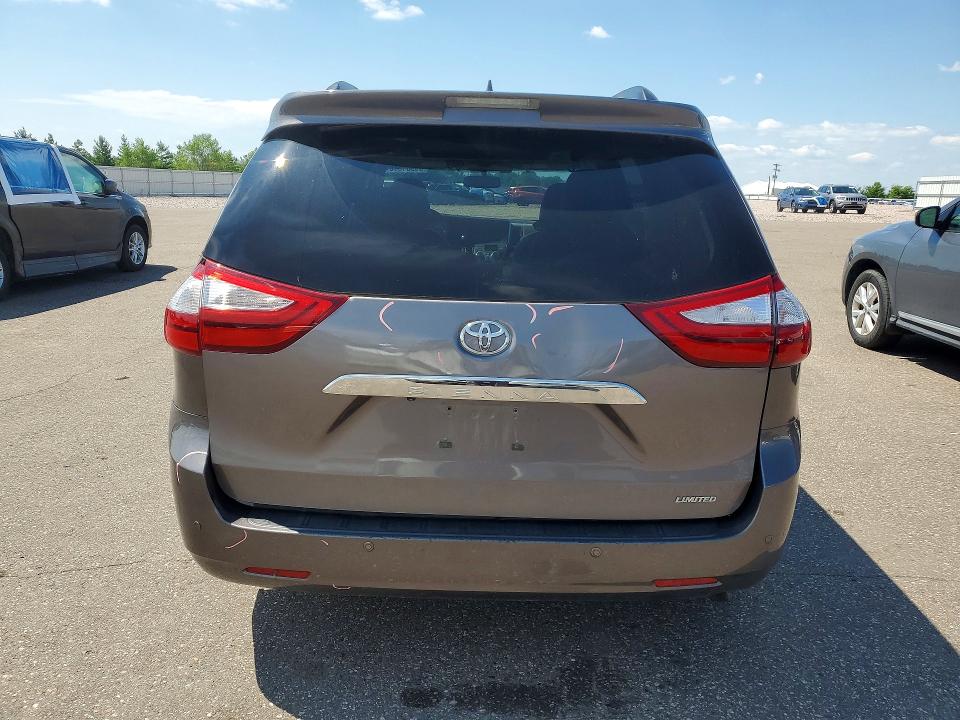 59901616 :رقم المزاد ، 5TDYZ3DC2HS803514 vin ، 2017 Toyota Sienna مزاد بيع