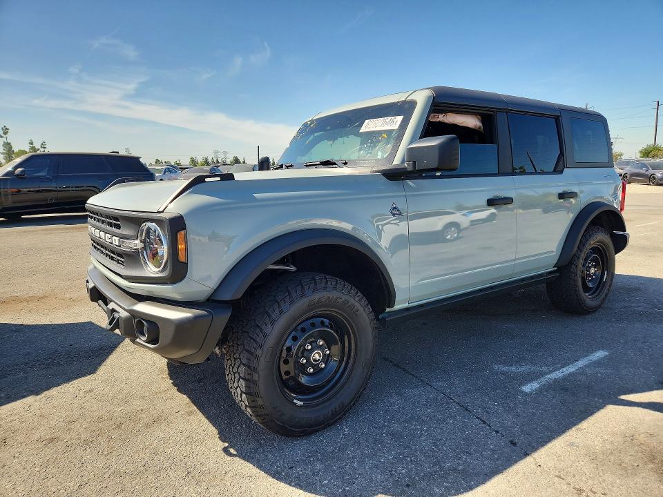 Продажа на аукционе авто 2023 Ford Bronco, vin: 1FMEE5BP9PLA91983, номер лота: 62689646