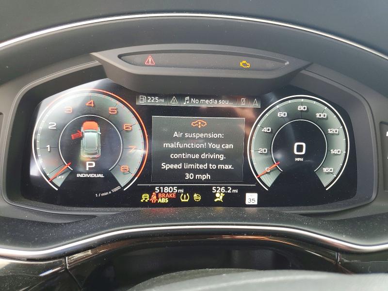 62823746 :رقم المزاد ، WA1FVBF19ND021916 vin ، 2022 Audi Q8 مزاد بيع